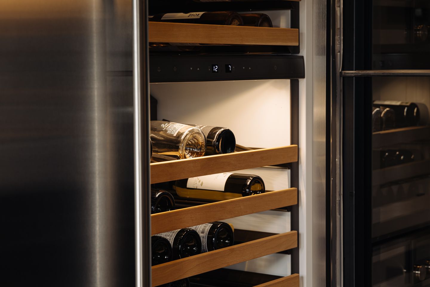 Photo 14 of De Lairessestraat 90-3L