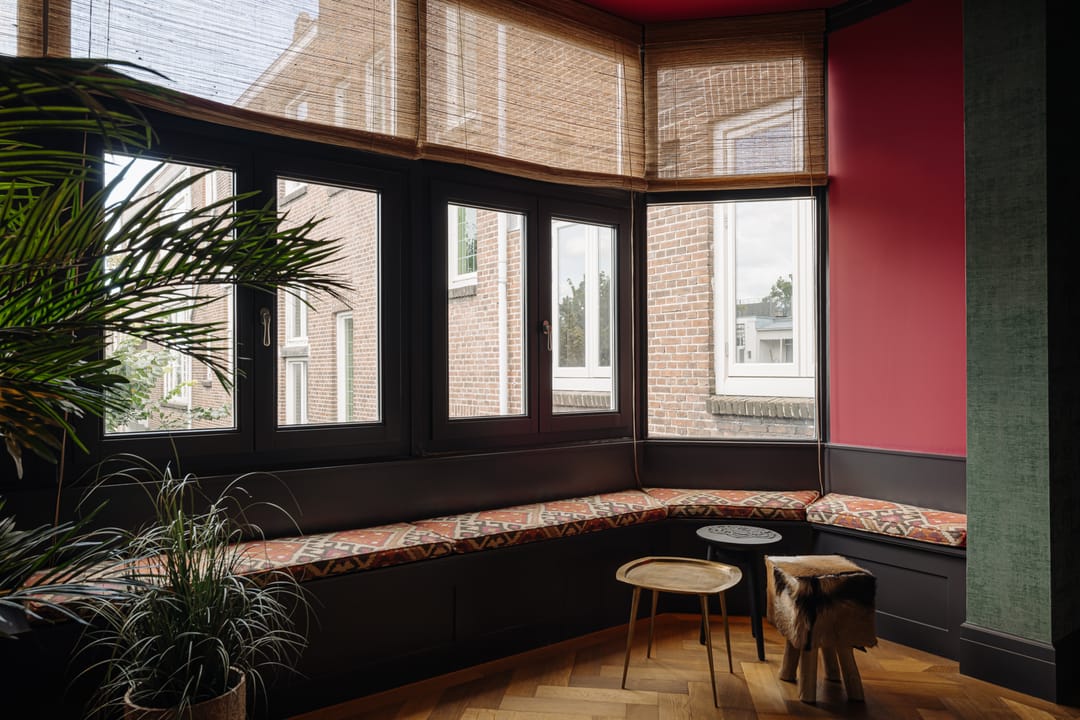 Photo 16 of De Lairessestraat 90-3L