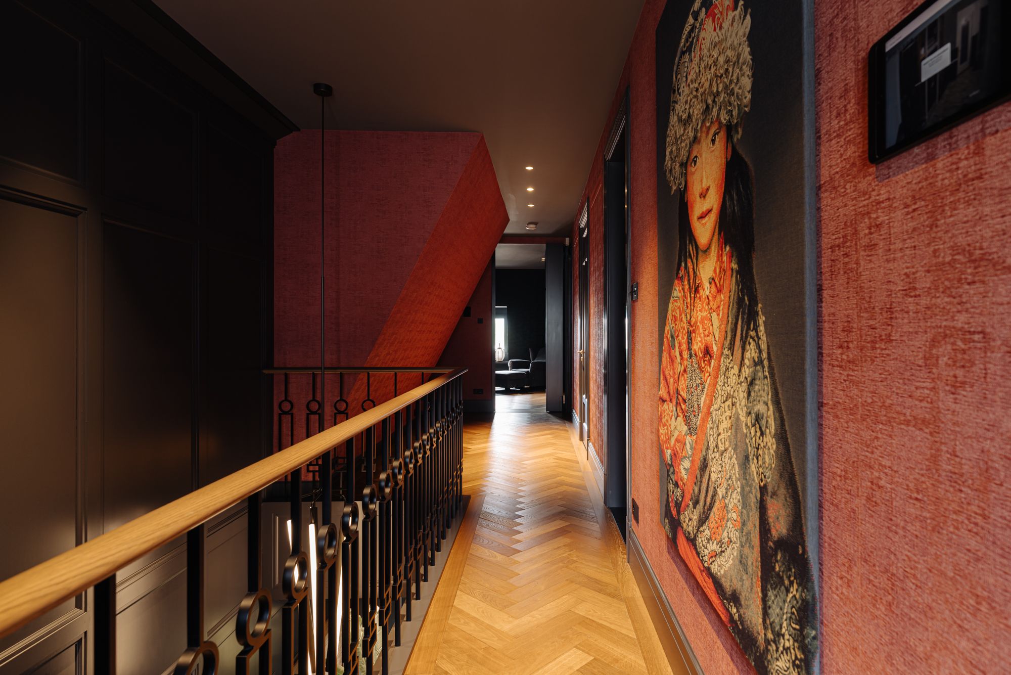 Photo 21 of De Lairessestraat 90-3L