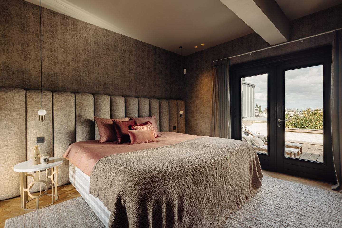 Photo 25 of De Lairessestraat 90-3L