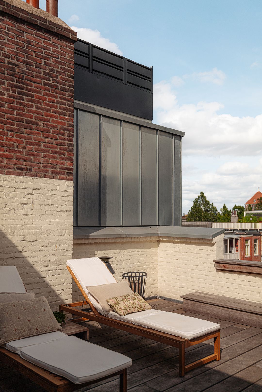 Photo 26 of De Lairessestraat 90-3L