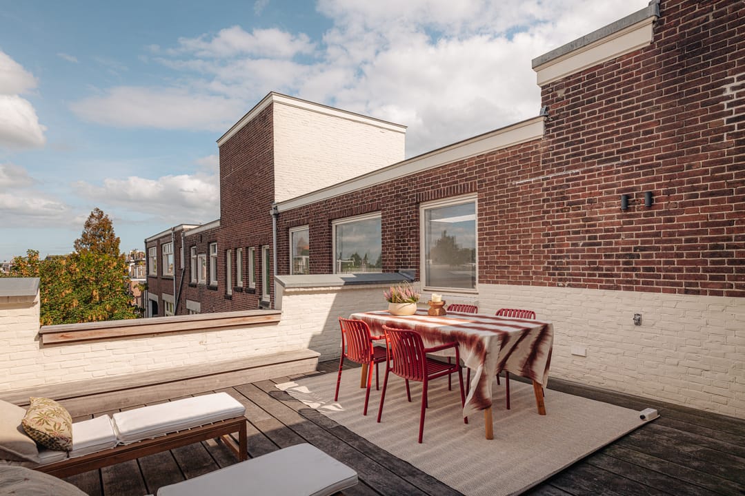 Photo 28 of De Lairessestraat 90-3L