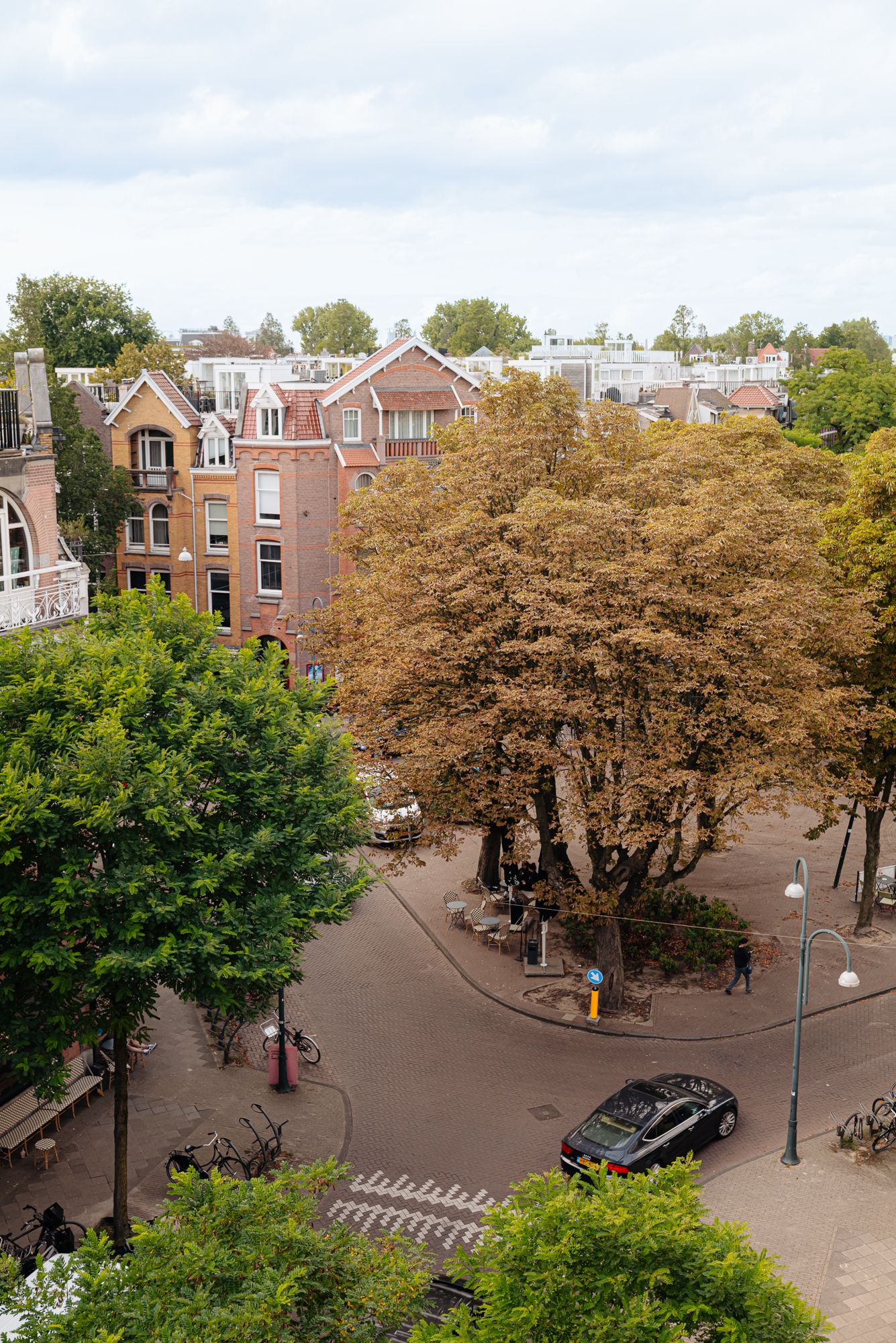 Photo 34 of De Lairessestraat 90-3L