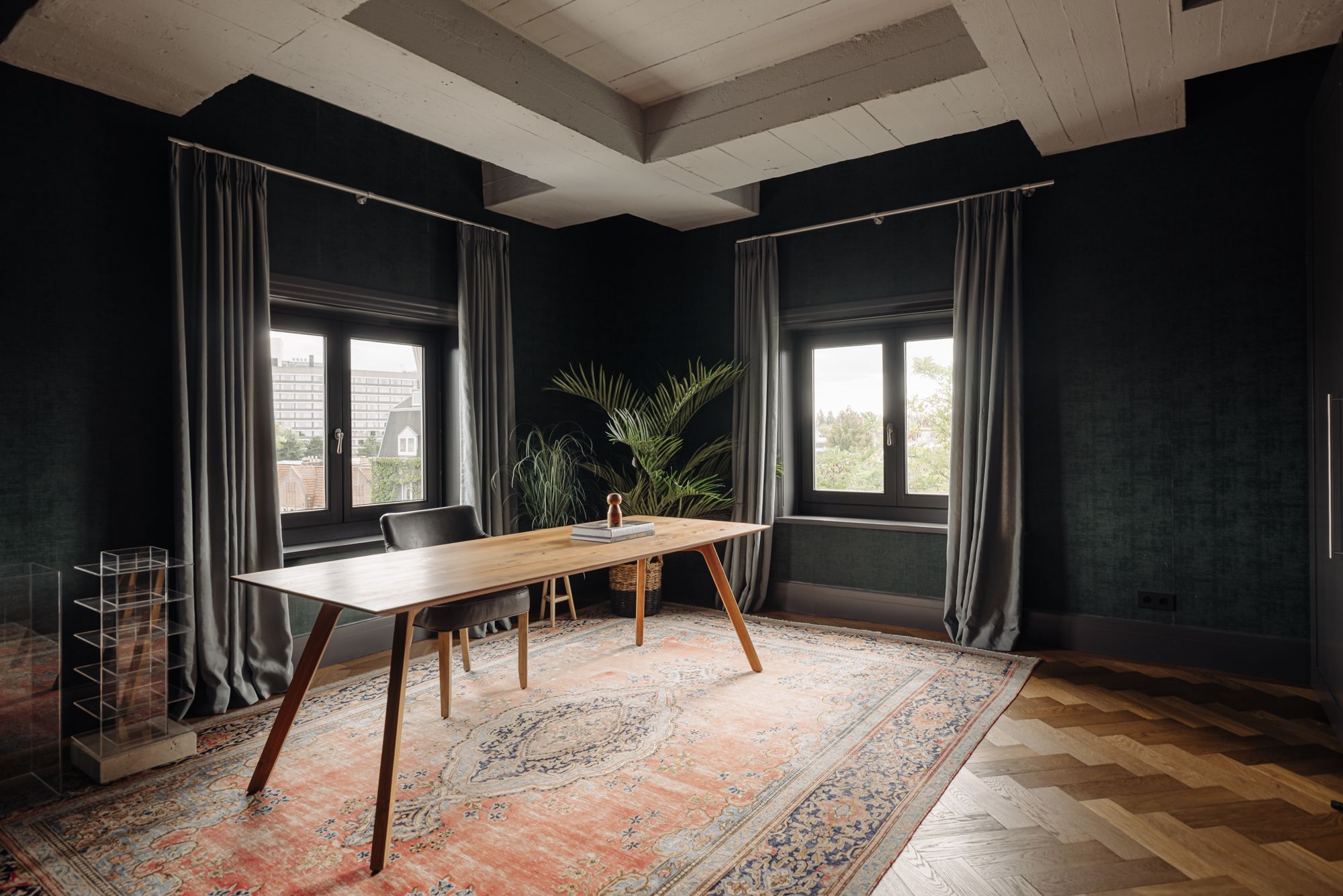 Photo 36 of De Lairessestraat 90-3L