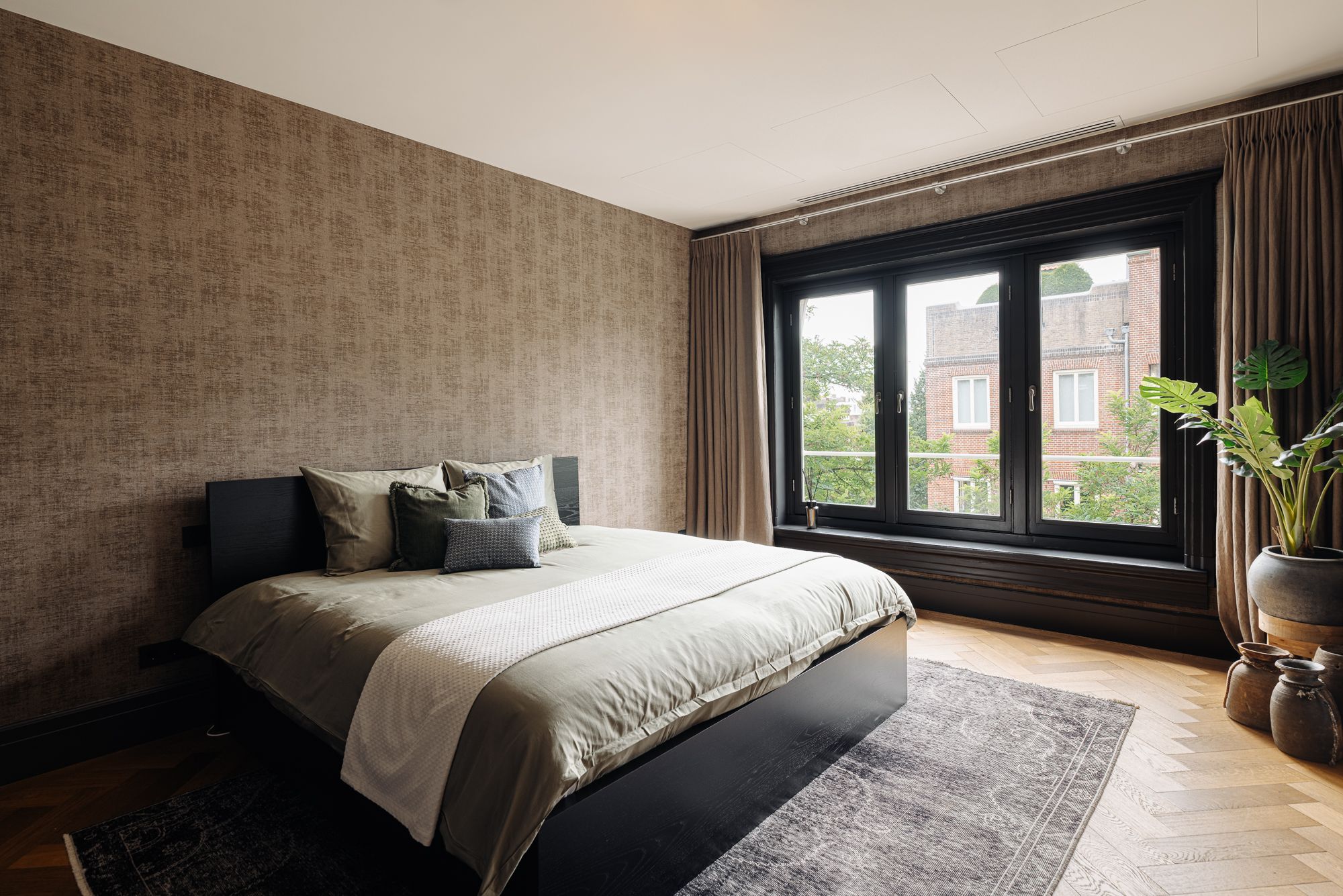 Photo 48 of De Lairessestraat 90-3L