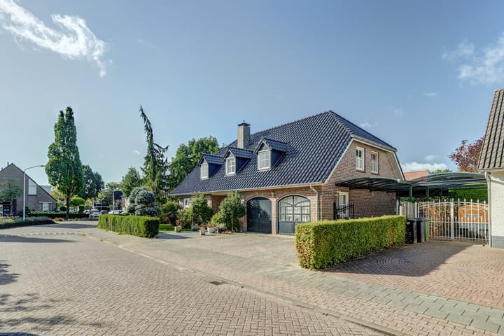 Photo 53 of Sophialaan 1