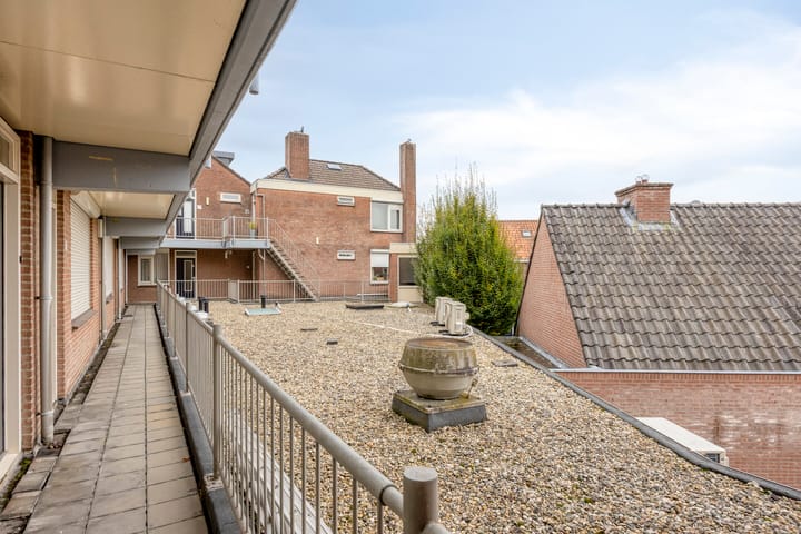 Foto 10 van Corridor 43