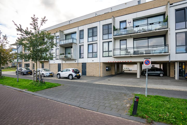 Foto 6 van Olivier van Noortstraat 208