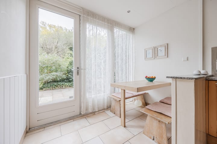 Foto 12 van Oosterscheldestraat 12