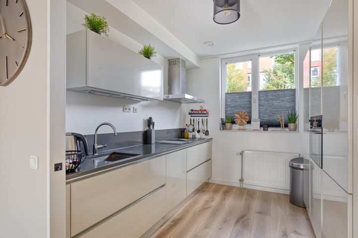 Foto 17 van Floralaan 41