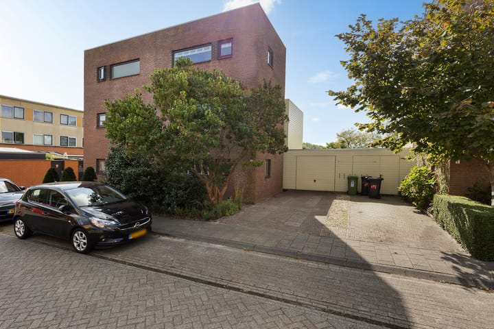 Johan Ellenbergerstraat 4