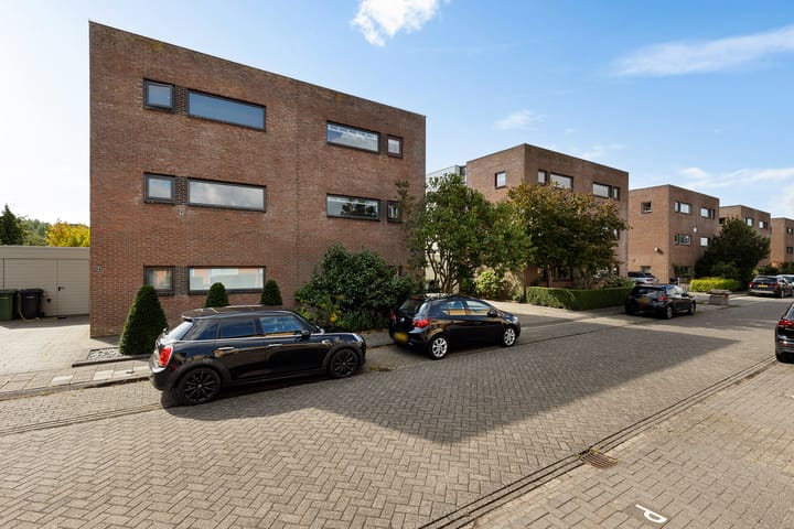 Foto 4 van Johan Ellenbergerstraat 4