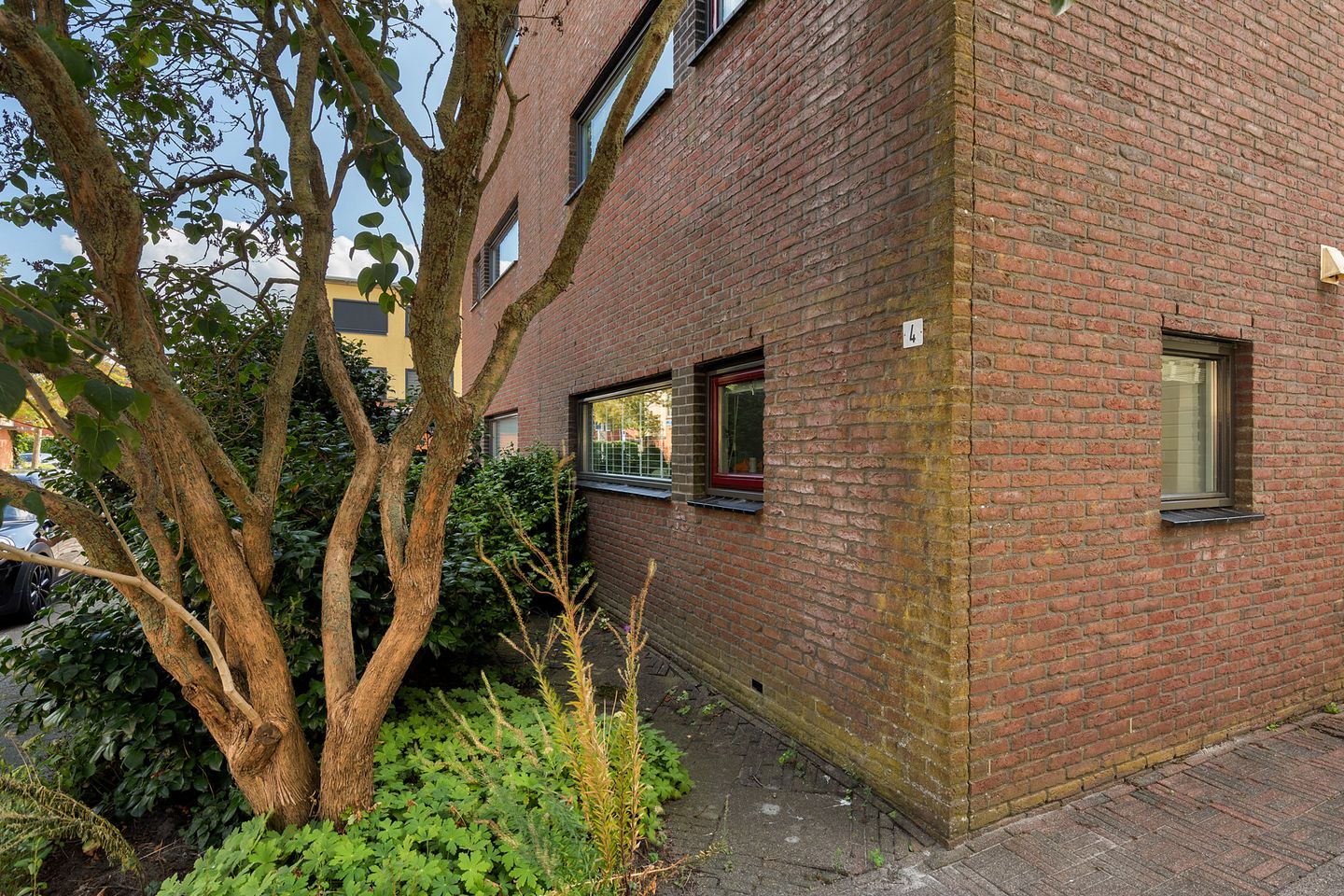 Foto 5 van Johan Ellenbergerstraat 4