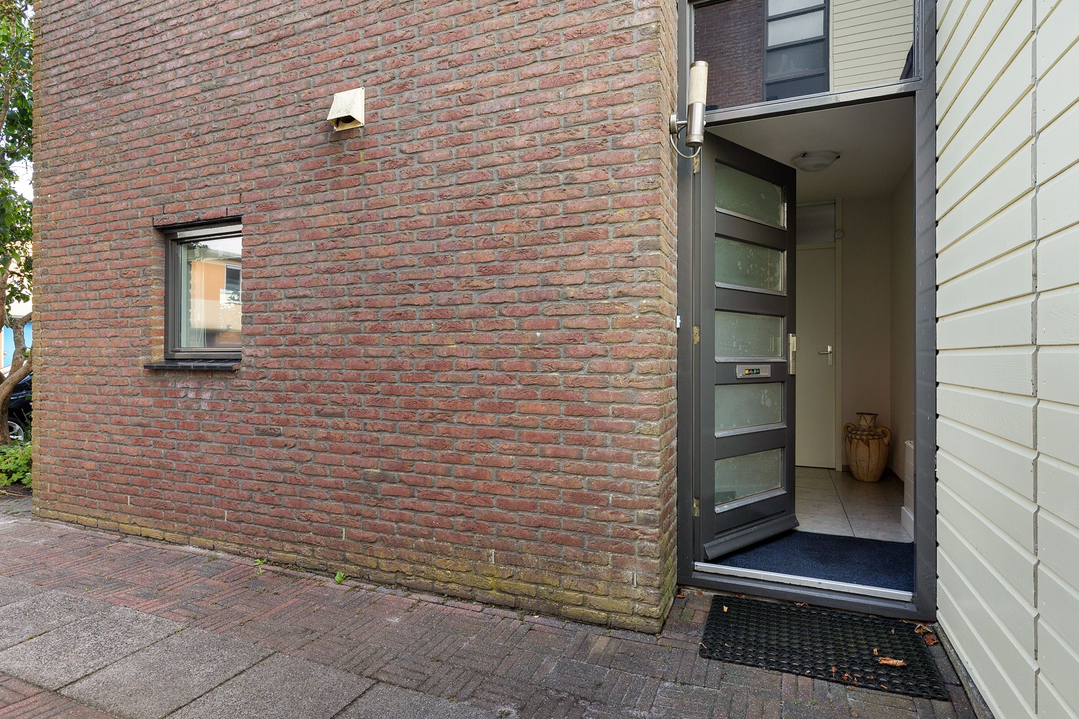 Foto 6 van Johan Ellenbergerstraat 4