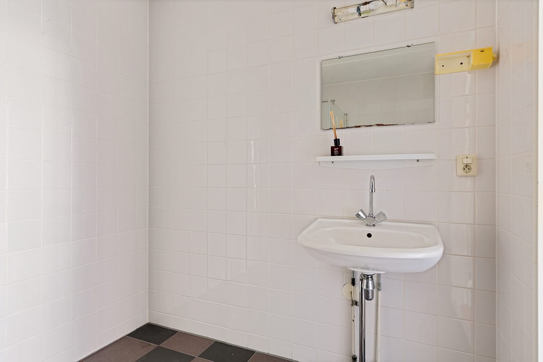 Foto 22 van Johan Ellenbergerstraat 4