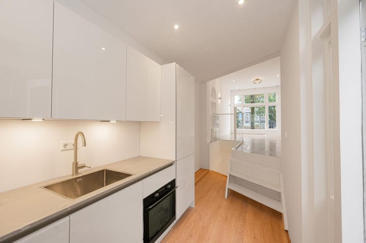 Photo 12 of Transvaalkade 1-H