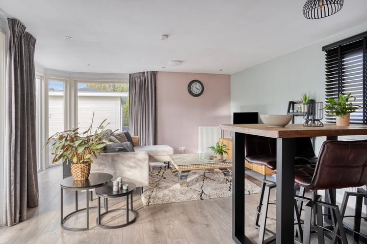 Foto 9 van Rijksstraatweg 186-251