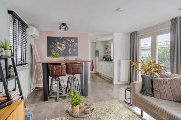 Foto 11 van Rijksstraatweg 186-251