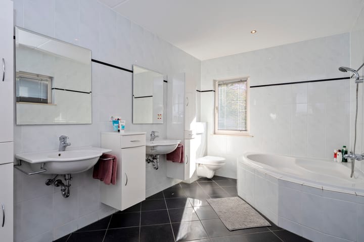 Photo 32 of Morgensterstraat 45