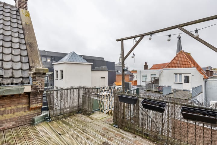 Photo 7 of Tinnegietersteeg 14