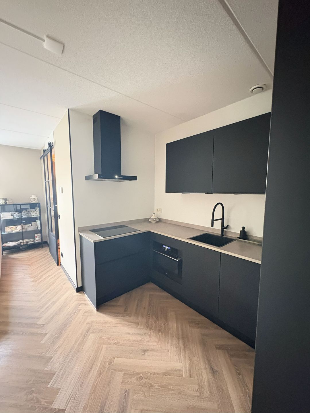 Foto 13 van Robert Josephstraat 43