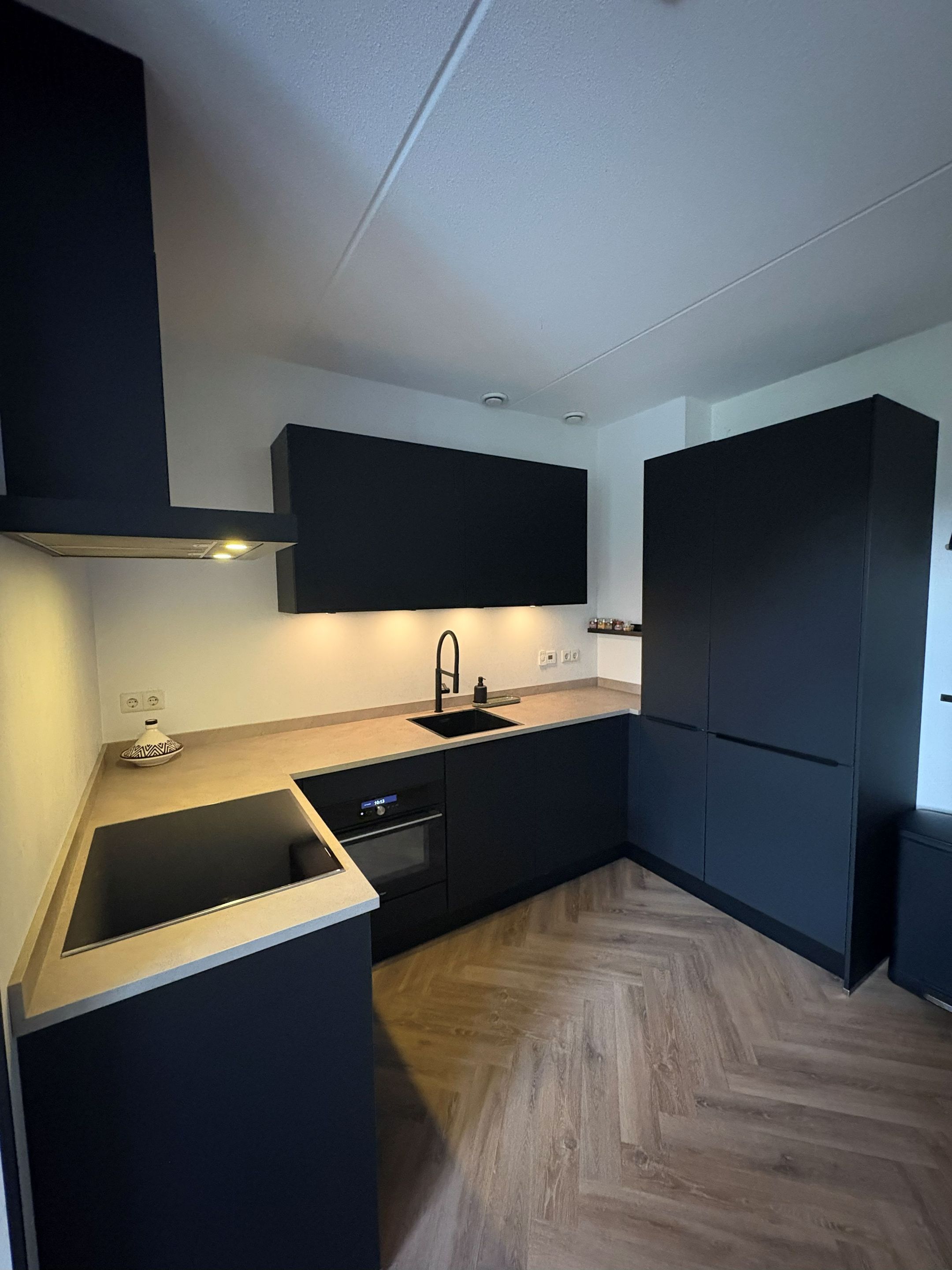 Foto 15 van Robert Josephstraat 43