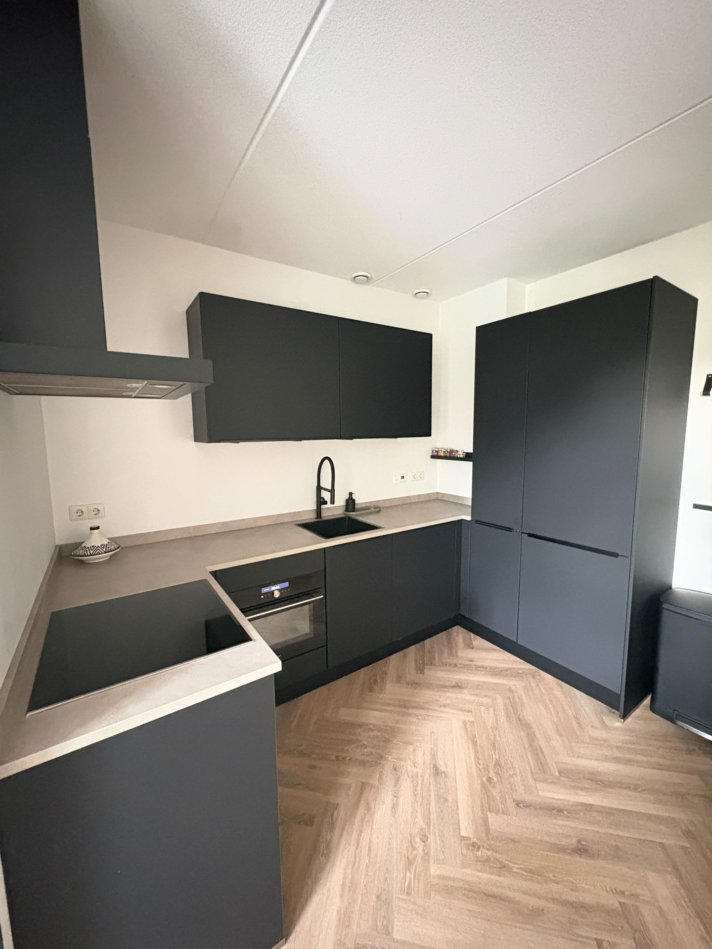 Foto 14 van Robert Josephstraat 43