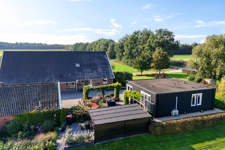 Photo 37 of Spoorbaan 1