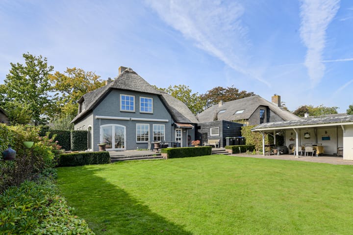 Photo 3 of Vaartweg 27-B