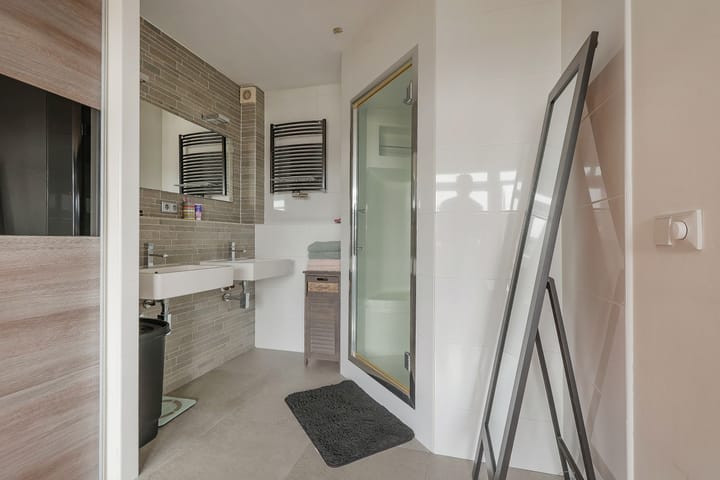 Foto 19 van Haagbeuklaan 52