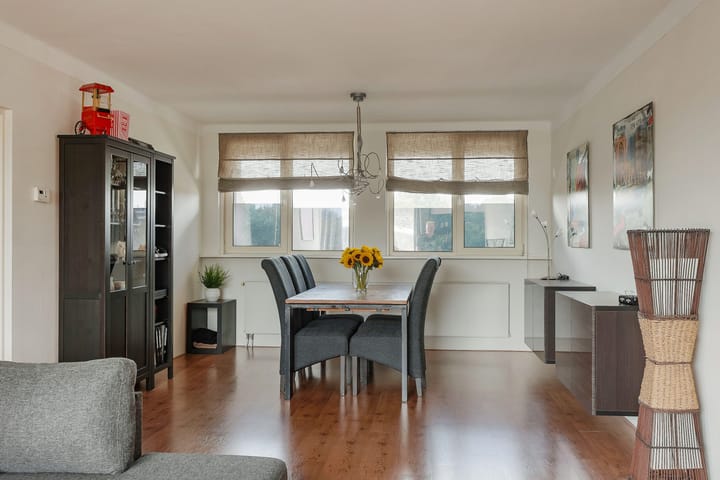 Foto 12 van Haagbeuklaan 52