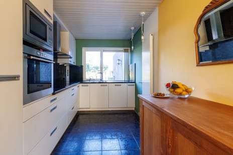 Punter 29 12 secondary image