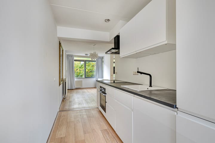 Photo 3 of Tweede Jacob van Campenstraat 128-C