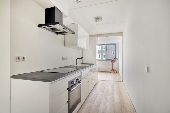 Foto 15 van Tweede Jacob van Campenstraat 128-C