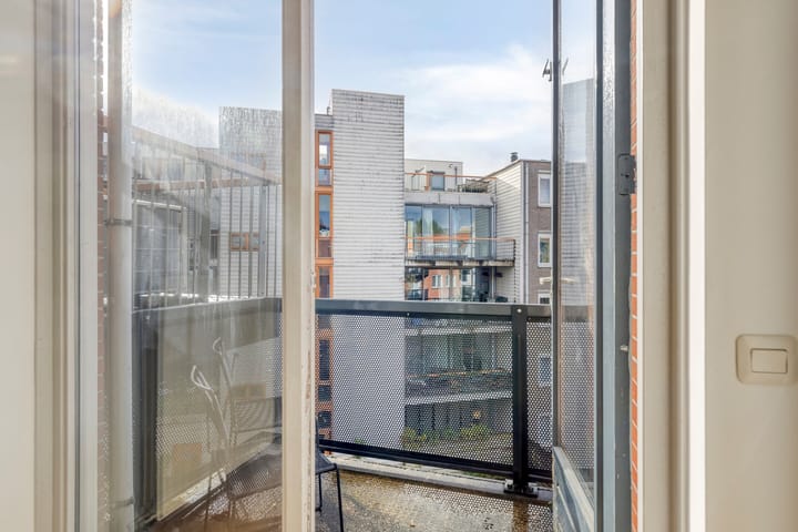 Photo 4 of Tweede Jacob van Campenstraat 128-C