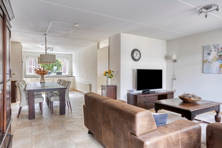 Foto 2 van de Lingert 6220