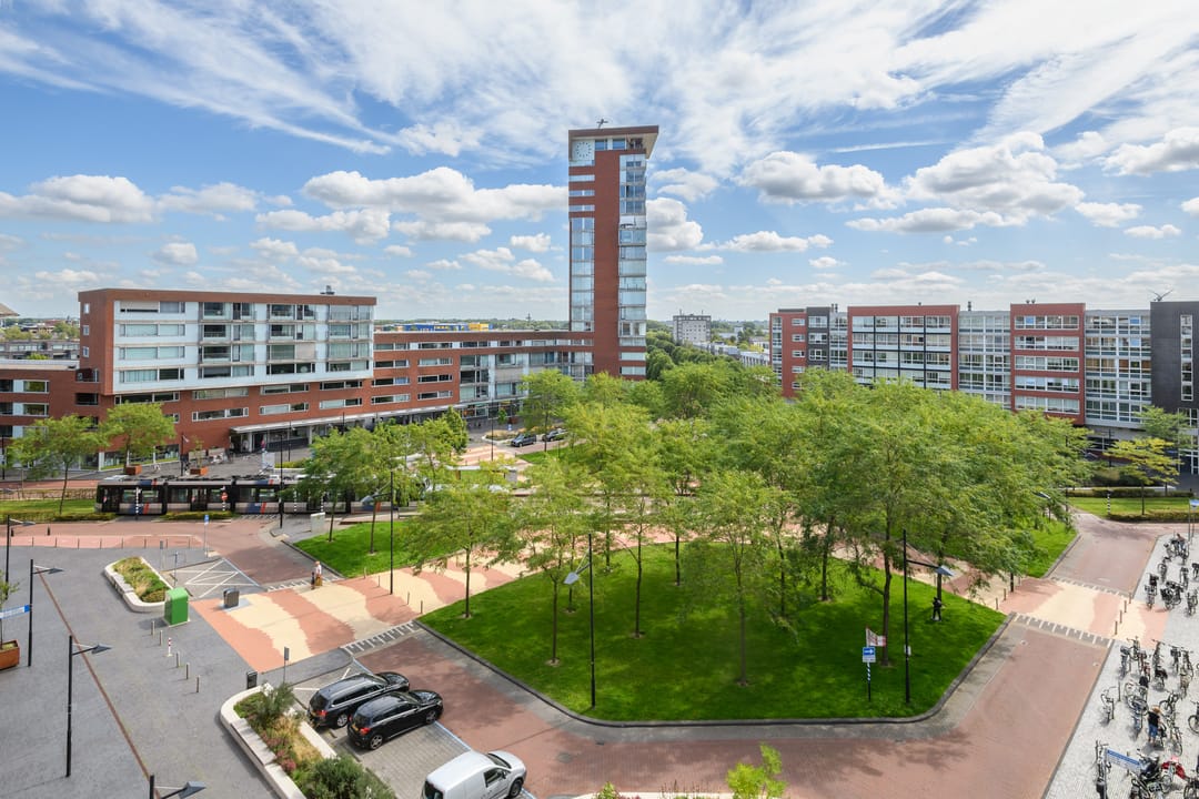 Foto 32 van Middeldijkerplein 118