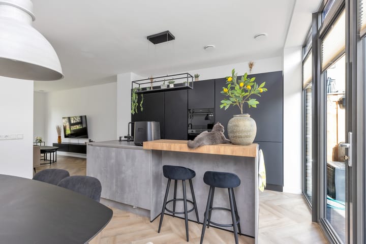 Photo 10 of Hans Henneveldpad 2