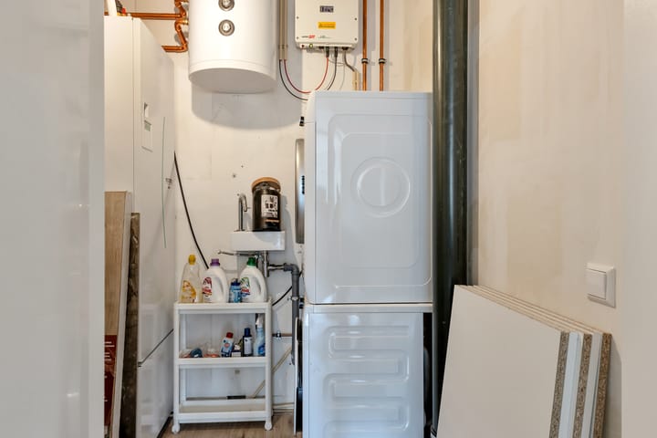 Photo 28 of Hans Henneveldpad 2