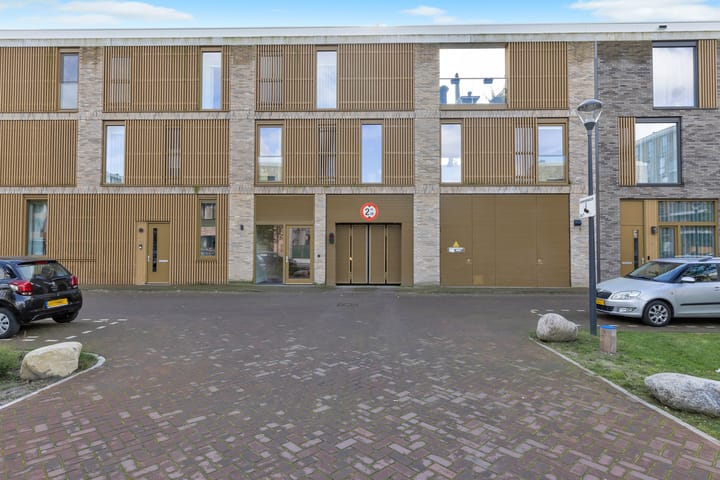 Photo 39 of Hans Henneveldpad 2