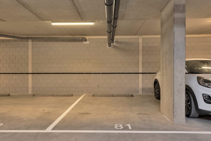 Photo 40 of Hans Henneveldpad 2