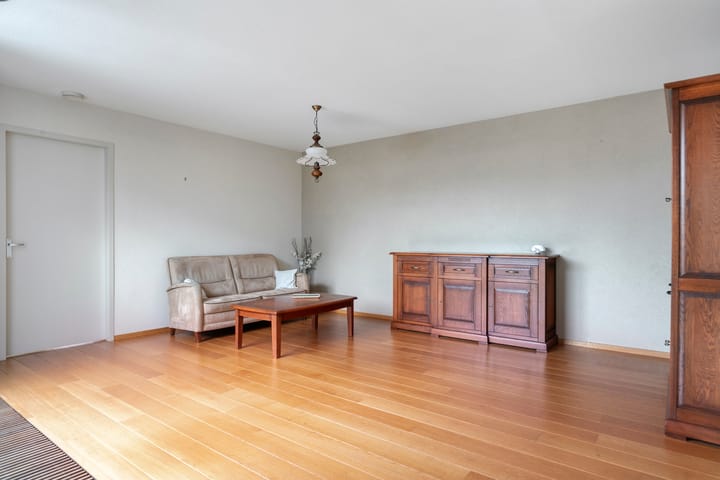 Photo 3 of Strohuls 6