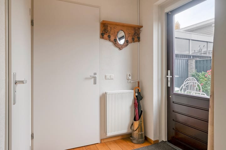 Photo 16 of Strohuls 6