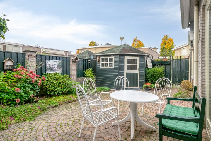 Photo 22 of Strohuls 6