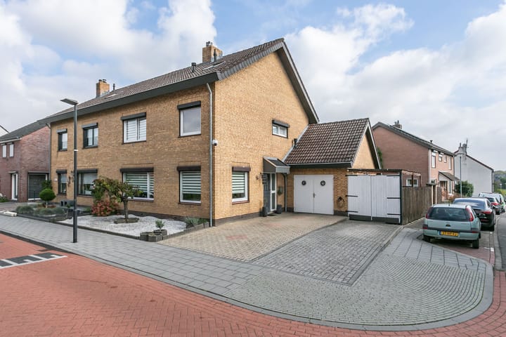 Foto 42 van Kampstraat 38