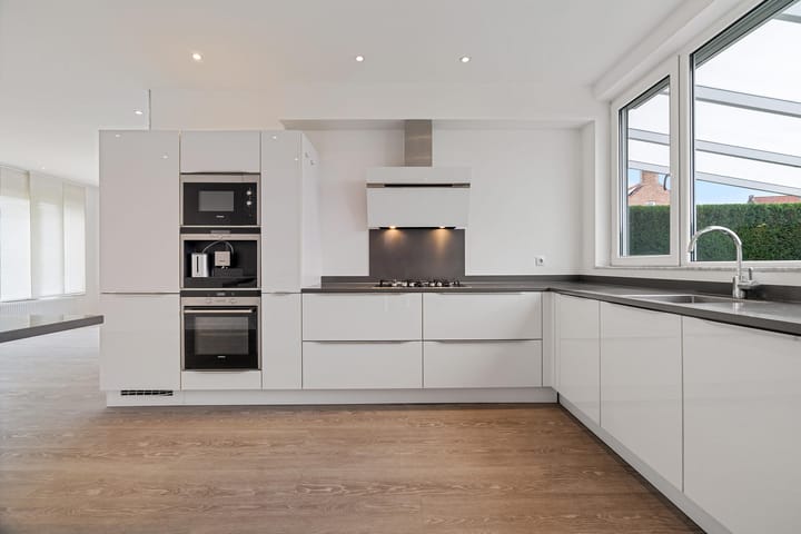 Foto 11 van Kleine Kommel 1