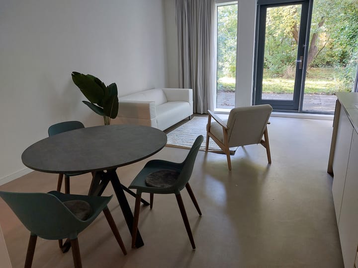 Foto 4 van Helper Westsingel 16-B2