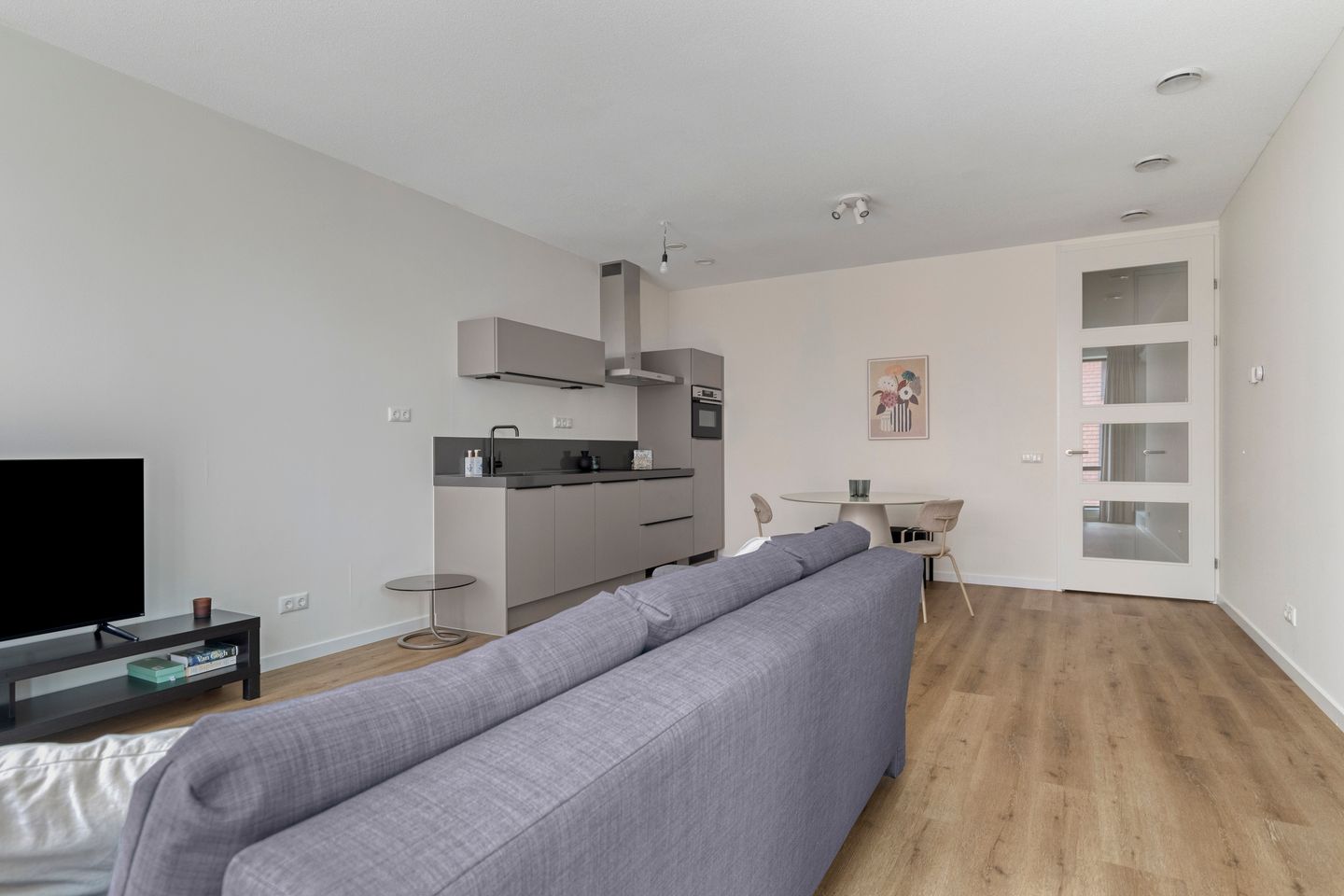 Foto 10 van Dudokstraat 128