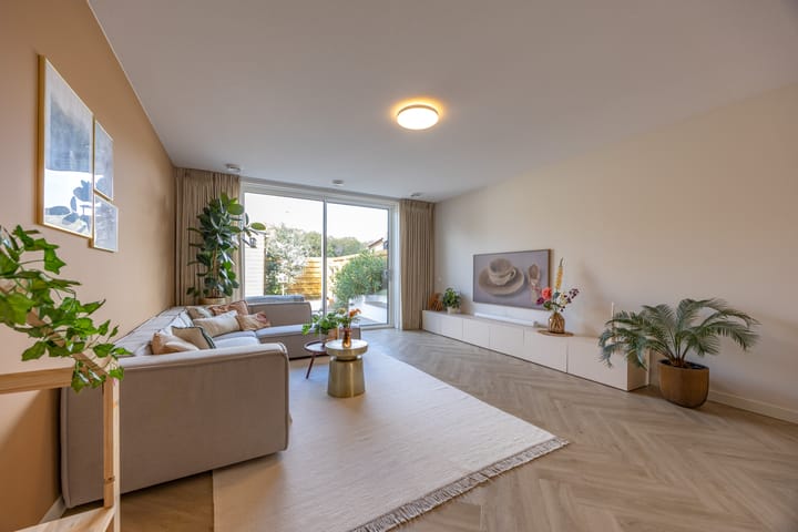 Foto 7 van Kerstanjeburch 1