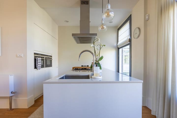 Photo 2 of Saxen-Weimarlaan 44-3